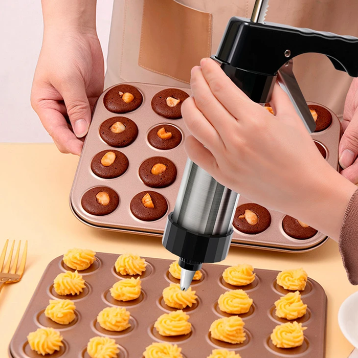 Pressa per Biscotti con Stampi e Ugelli