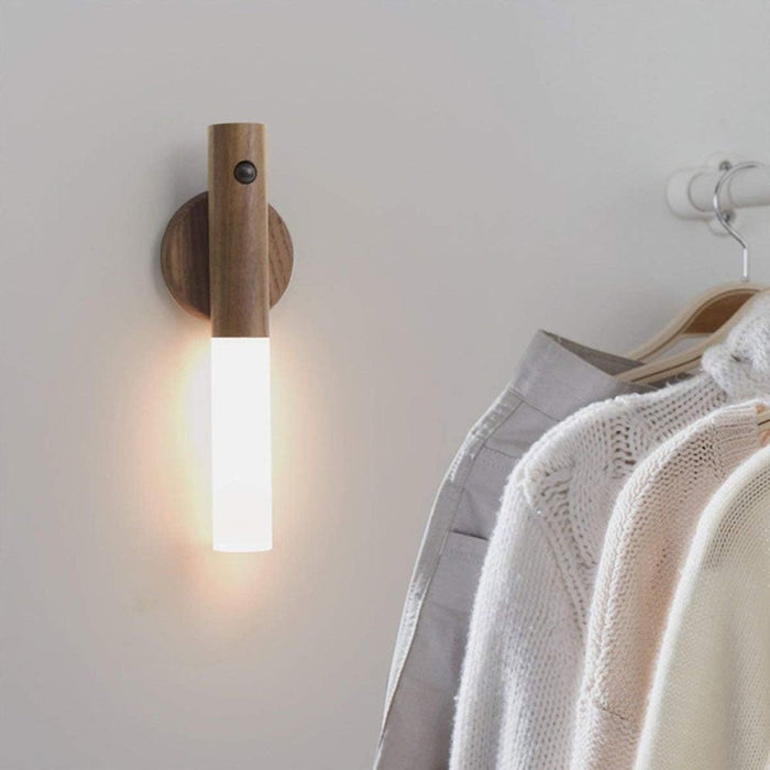 Elegance Light Wood Luz LED adhesiva con sensor de movimiento